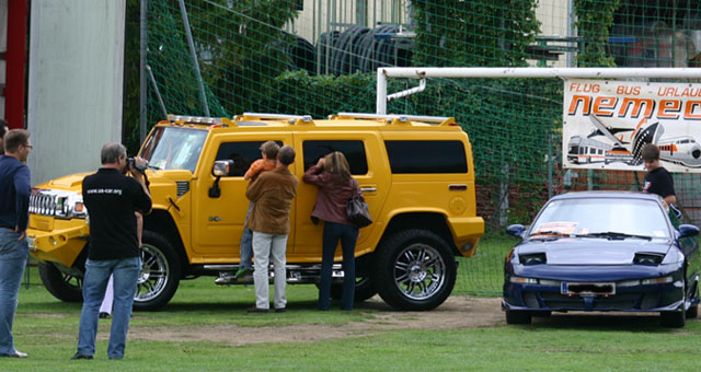 Hummer H2